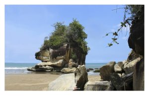 7 Wisata Pantai Barat Mandailing Yang Lagi Ngehits, Yakin Mau Dikamar Aja?